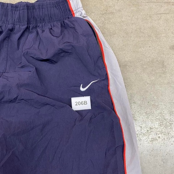 Navy and white vintage Nike track pants - Picture 8 of 8